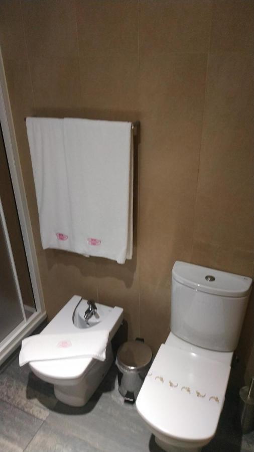 Hotel Comodoro Корву Экстерьер фото