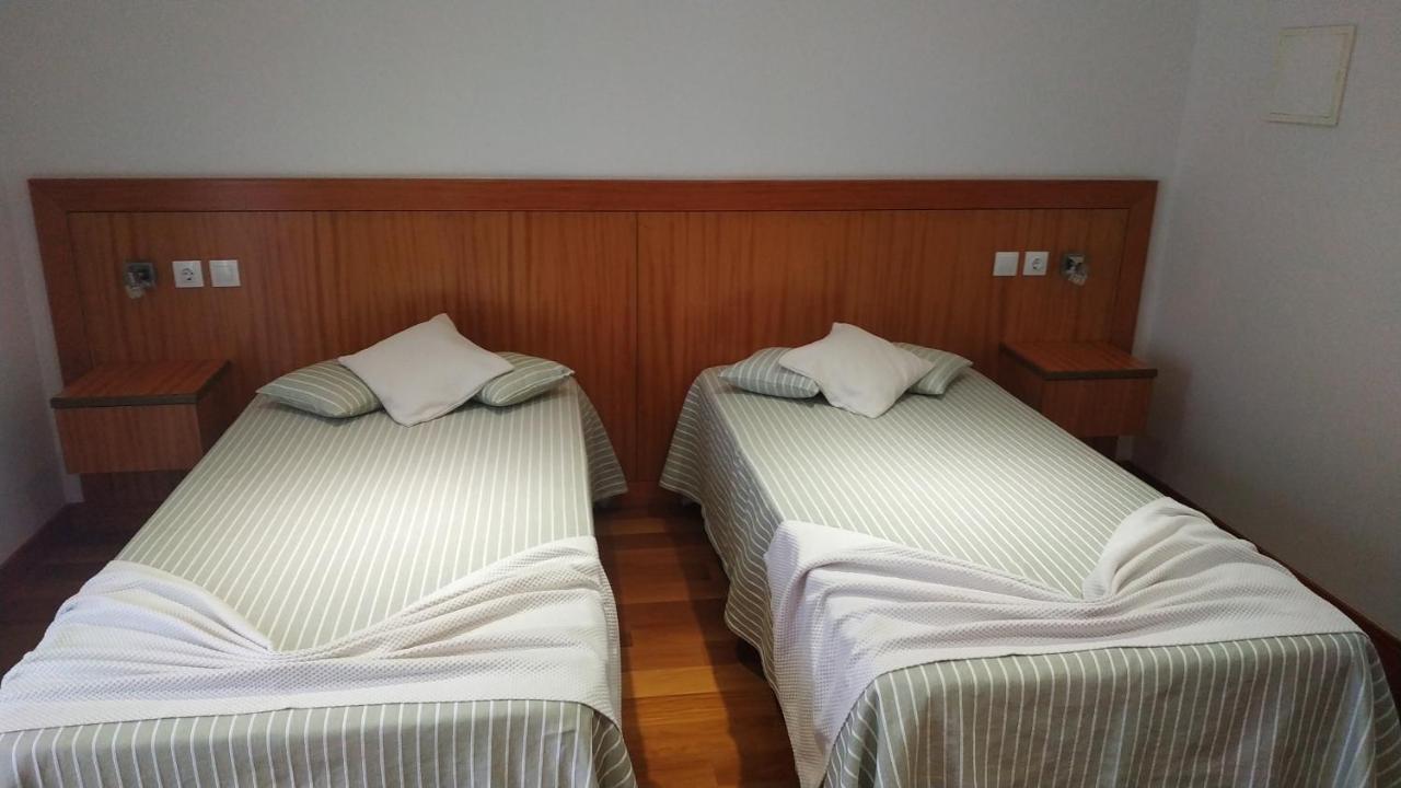 Hotel Comodoro Корву Экстерьер фото