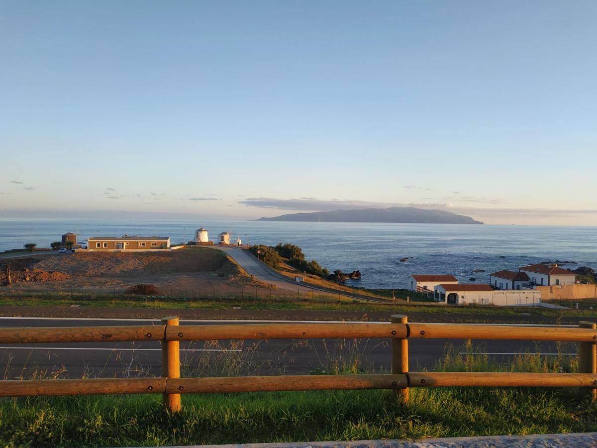 Hotel Comodoro Корву Экстерьер фото