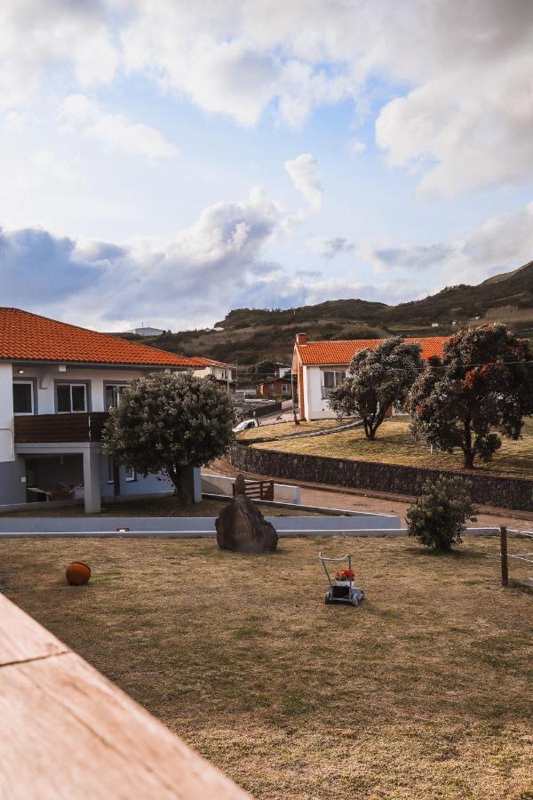 Hotel Comodoro Корву Экстерьер фото