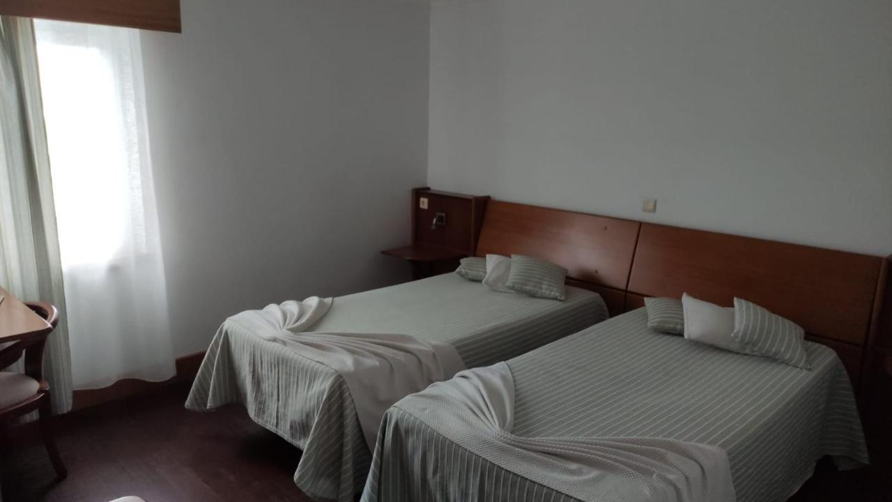 Hotel Comodoro Корву Экстерьер фото