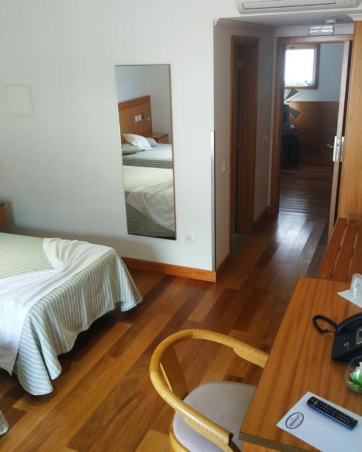 Hotel Comodoro Корву Экстерьер фото